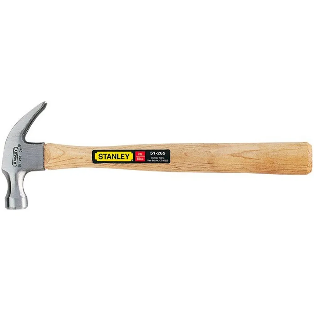 Martillo 20 oz con mango de madera octogonal, ideal para trabajos de construcción y bricolaje.