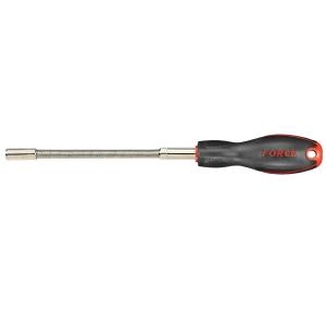 Dado flexible de 7 mm, ideal para espacios reducidos. Alta calidad y durabilidad.