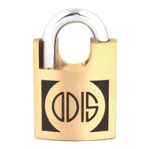 Candado Odis 560, robusto y confiable, ideal para proteger tus pertenencias con seguridad.
